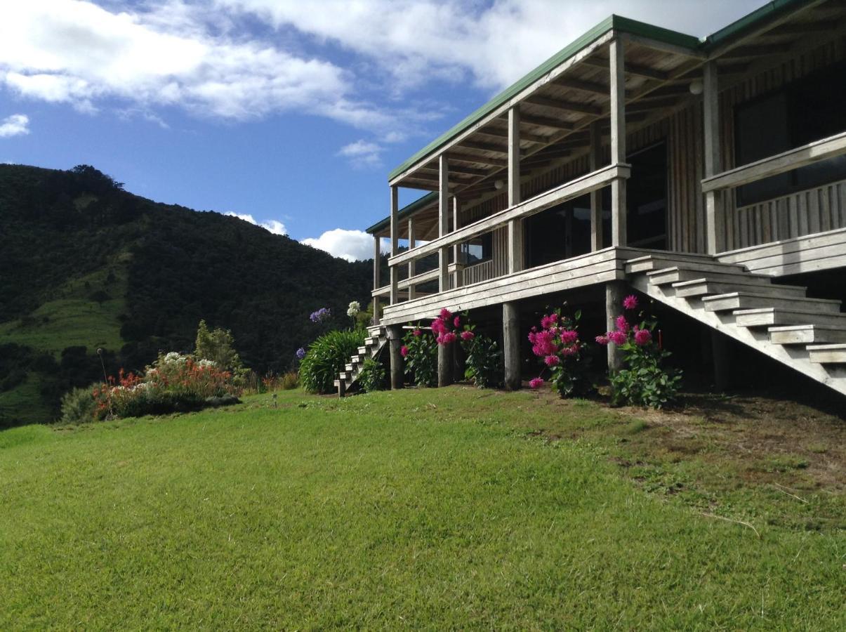 Waiotemarama Falls Lodge Опонони Экстерьер фото