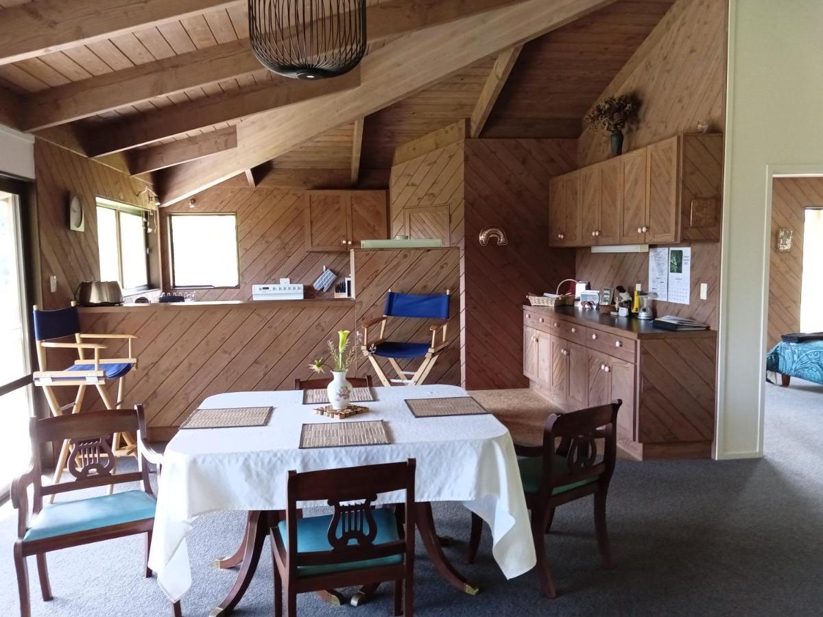 Waiotemarama Falls Lodge Опонони Экстерьер фото