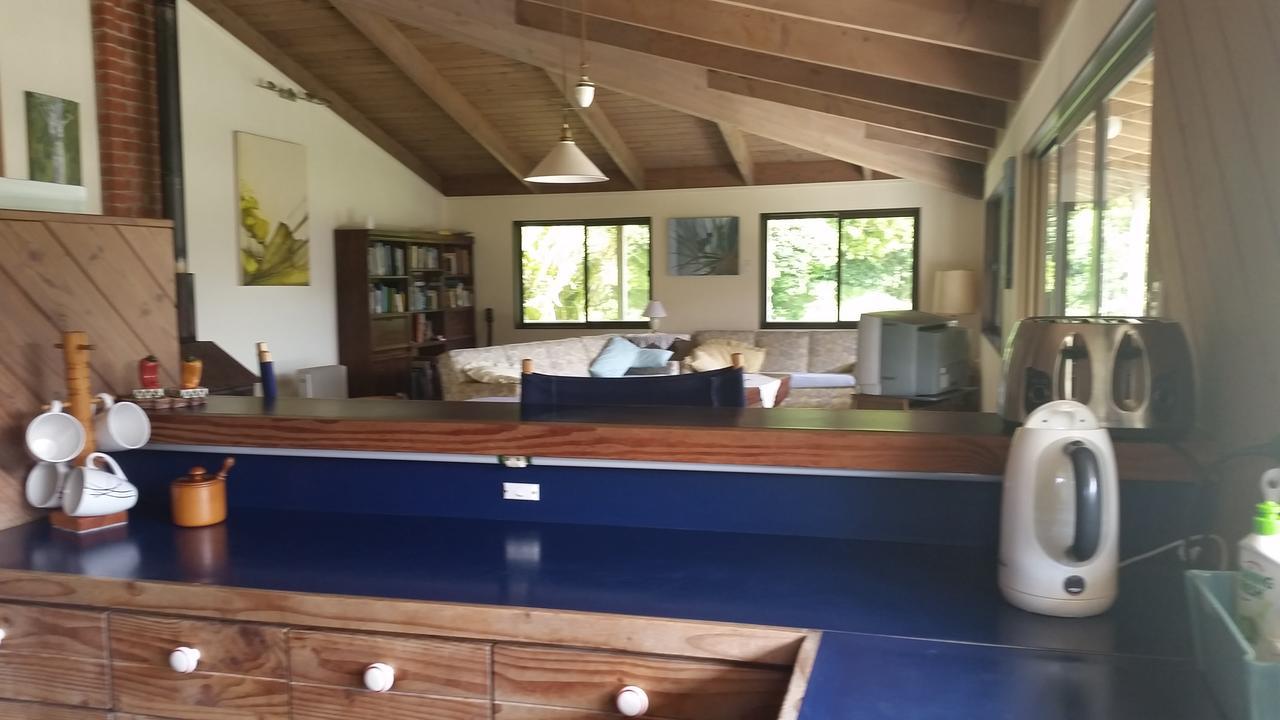 Waiotemarama Falls Lodge Опонони Экстерьер фото